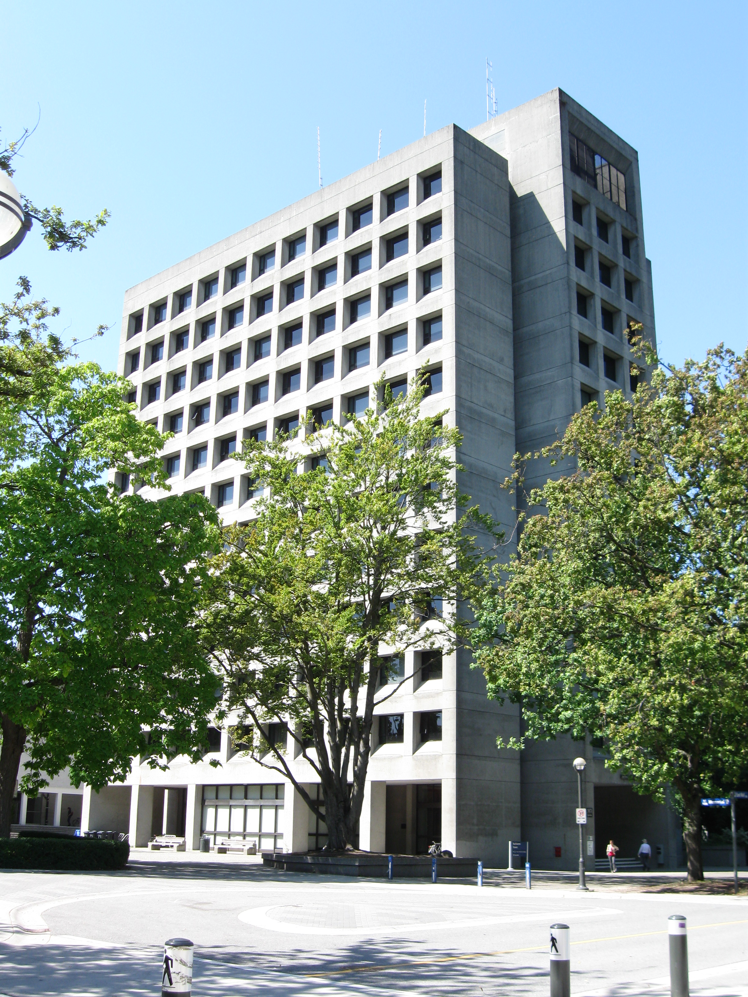 Buchanan Tower (UBC-Aug. 2009)