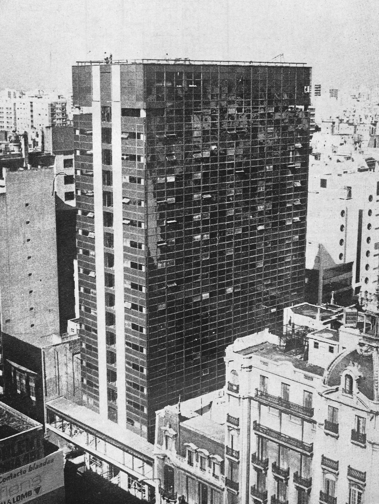 Hotel BAUEN (1978)