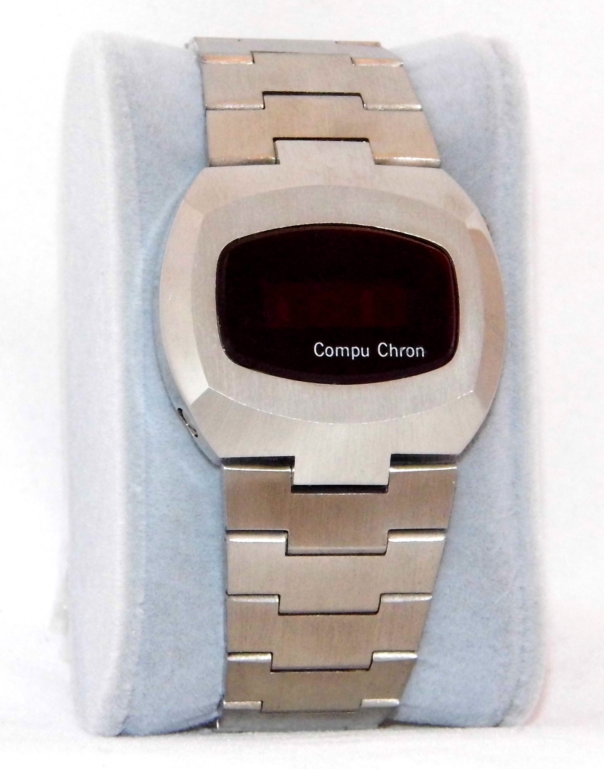 Vintage Compu Chron Men's Digital Quartz Watch, Red LED Display, Original Band, Case Made In Japan, Circa 1970s (25556073151)
