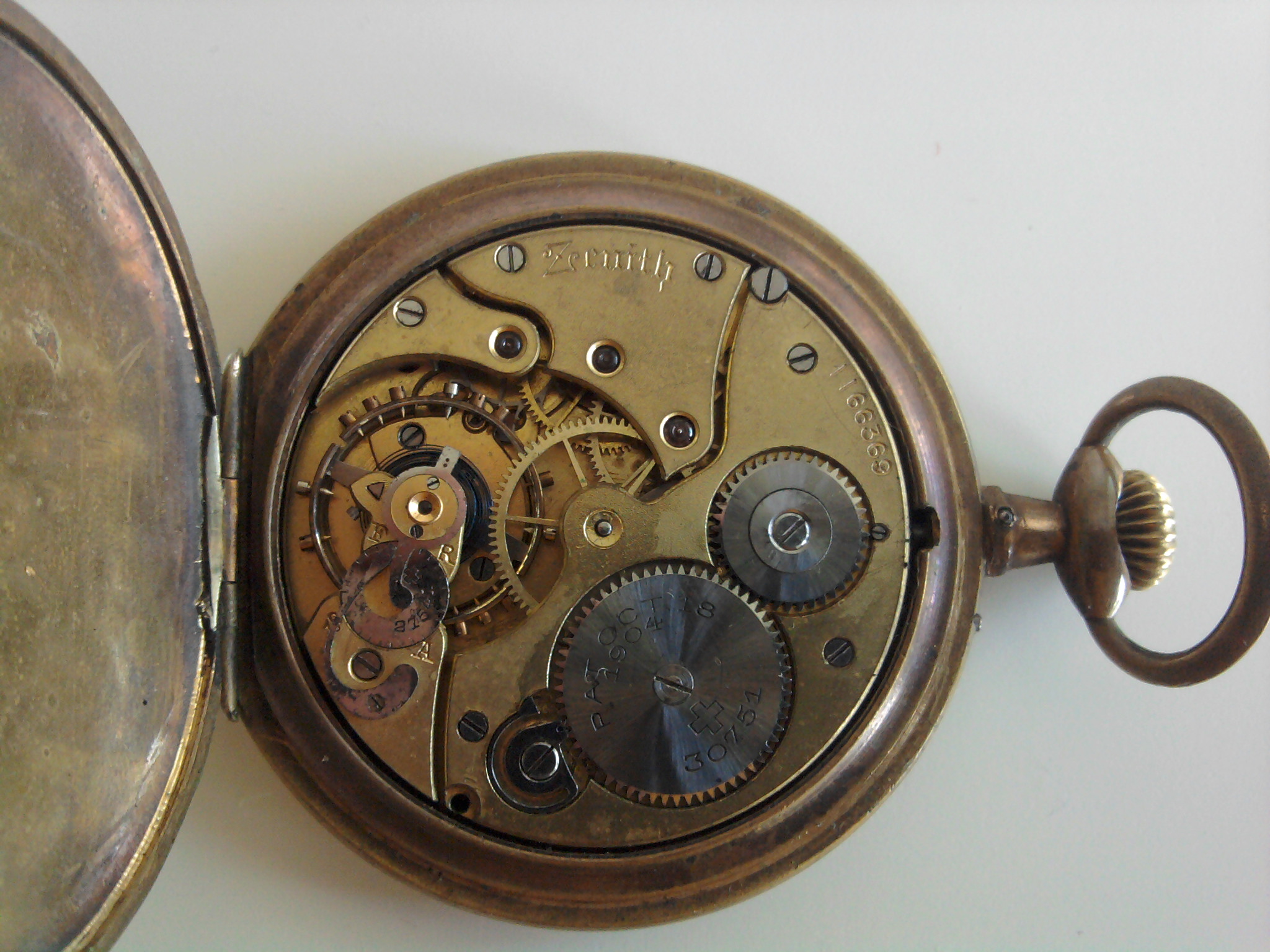 Zenith pocket watch inside